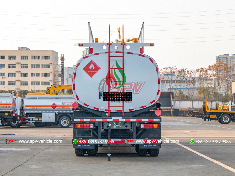 HOWO 12 Wheels Fuel Supply Truck - Rear Side